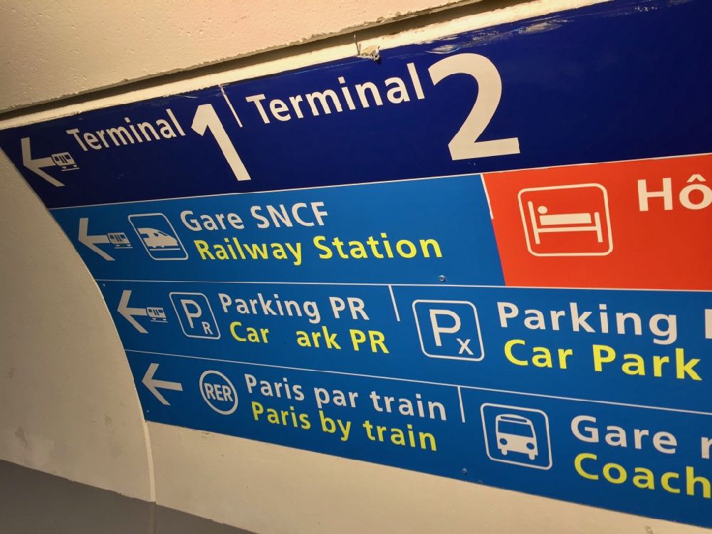 Cartel Charles de Gaulle TGV