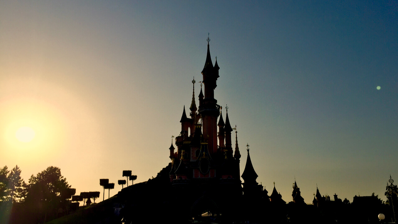 Lee más sobre el artículo El Festival del Rey León y de la Selva en Disneyland Paris: guía completa