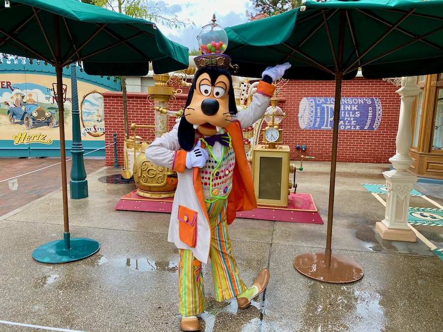 Goofy disfrazado en el Halloween 2020 de Disneyland Paris