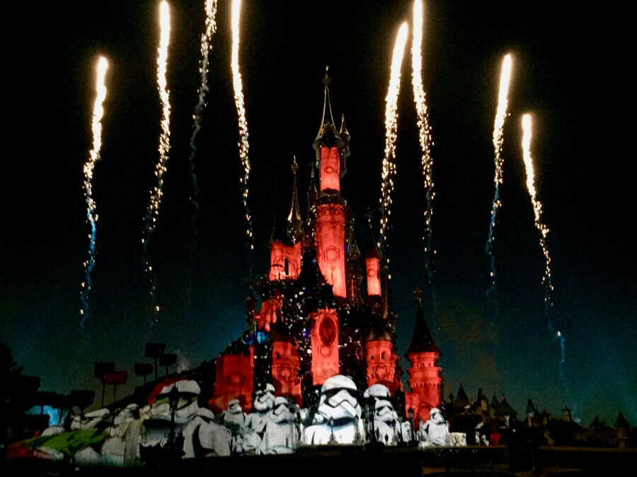 Disneyland Paris Leyendas de la Fuerza - Disney Illuminations