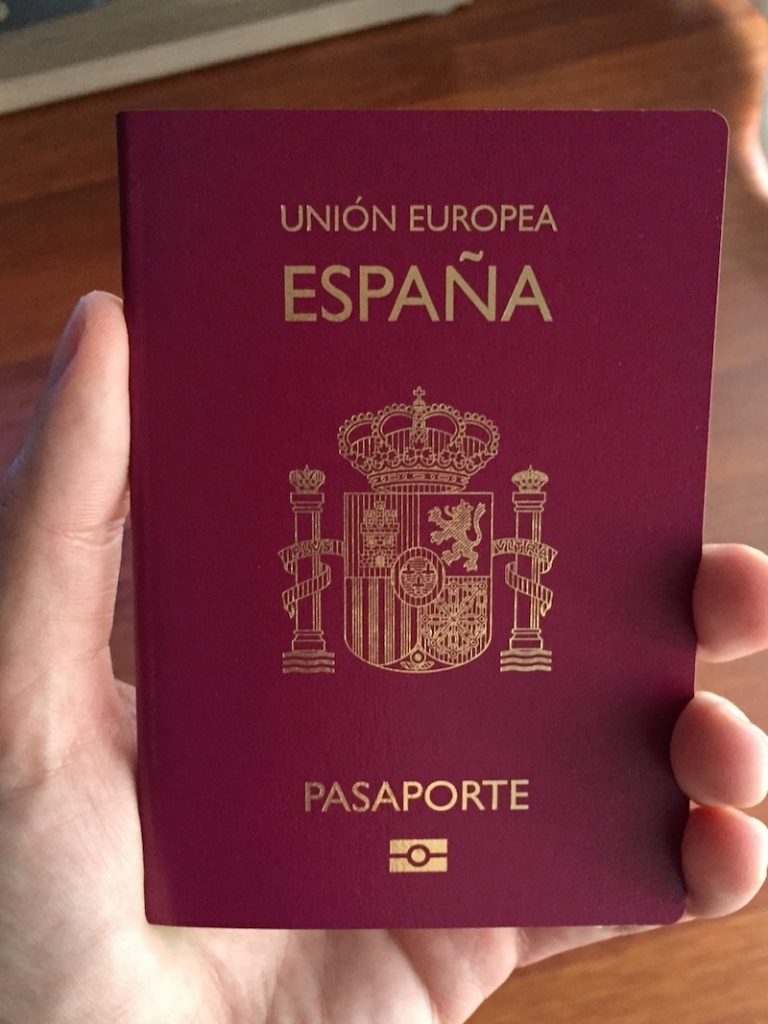 Pasaporte biométrico de España