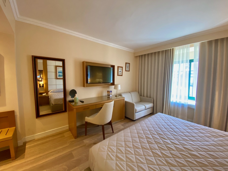 Detalles de la habitación standard del Hotel PortAventura de PortAventura World