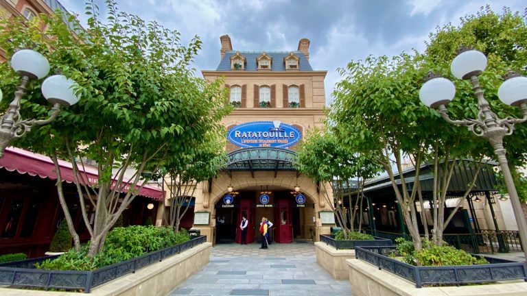 Entrada a la atracción de Ratatouille en Walt Disney Studios en Disneyland Paris