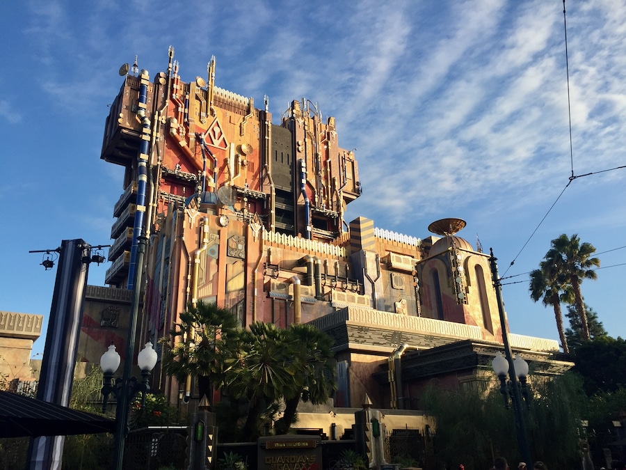 Atracción Guardians of The Galaxy Mission Breakout en Disney California Adventure