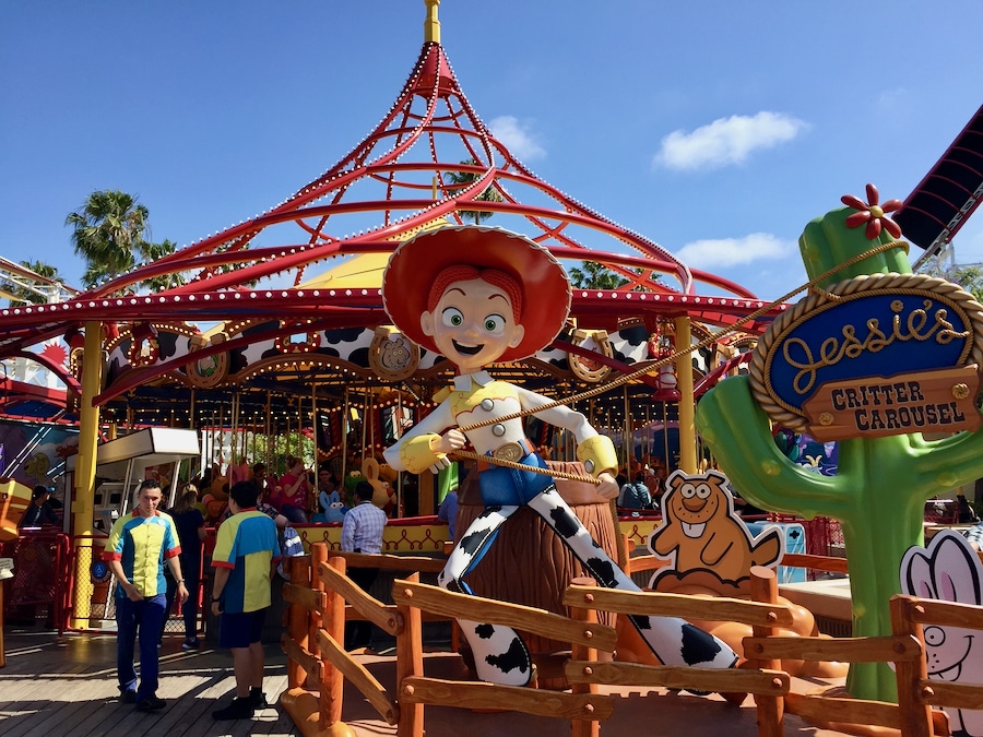 Atracción Jessies Critter Carousel de Disney California Adventure