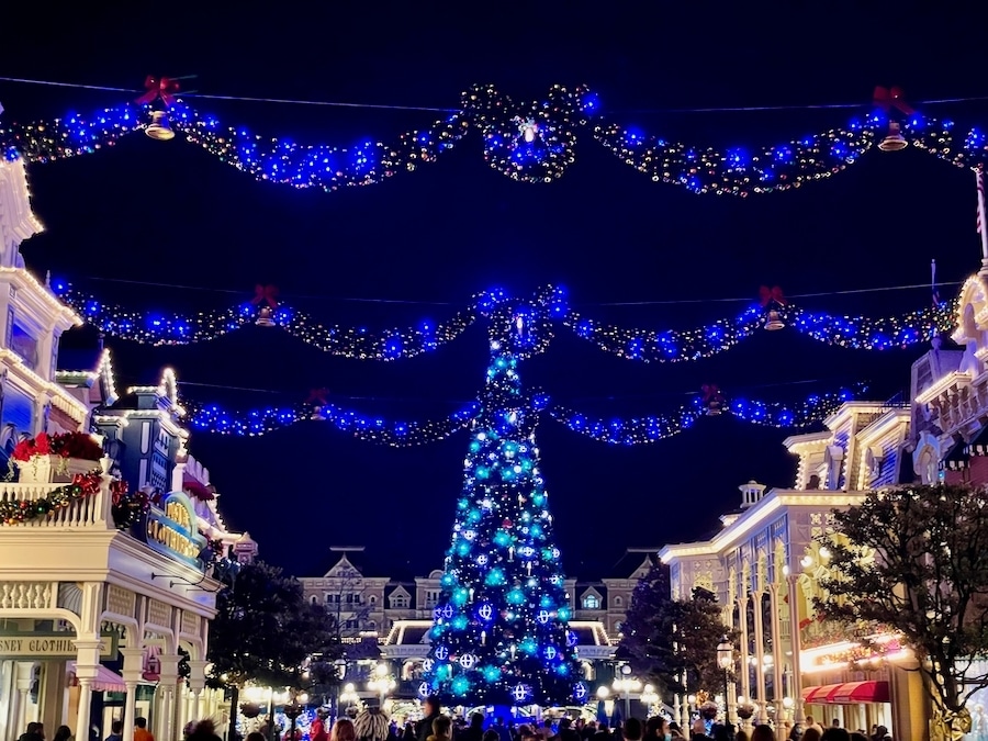Encendido del árbol de Navidad en Disneyland Paris