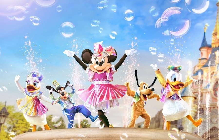 Trajes del 30 aniversario de personajes de Disneyland Paris