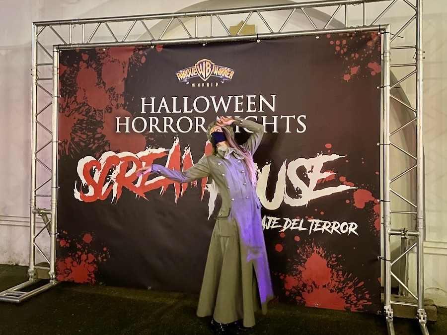 Pasaje Scream House en las Halloween Horror Nights 2021 de Parque Warner