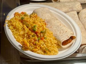 Burrito de pollo con arroz - La Cantina 2022