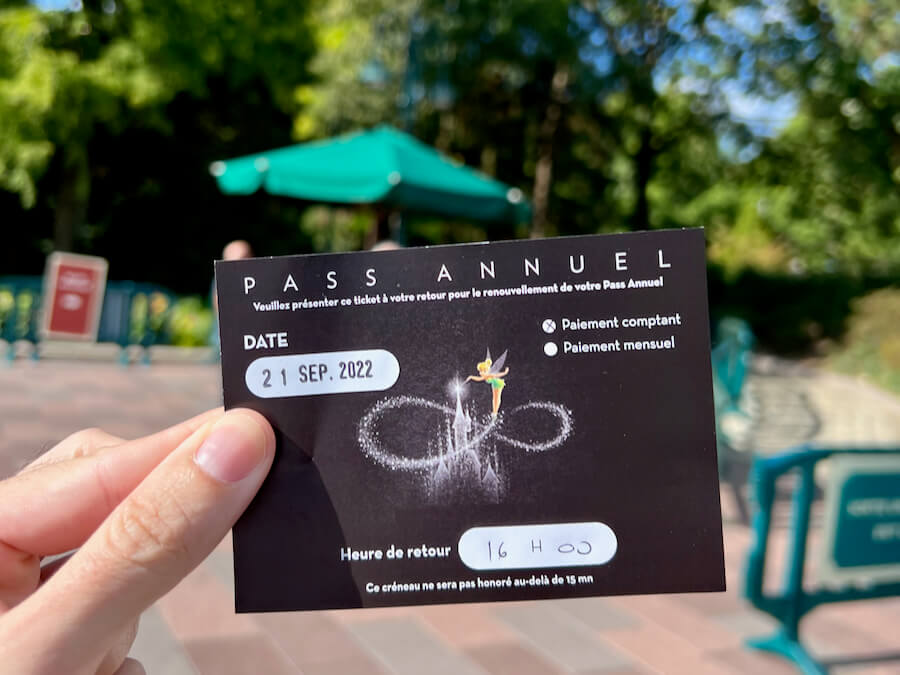 Ticket de reserva de hora para la oficina de pases anuales de Disneyland Paris