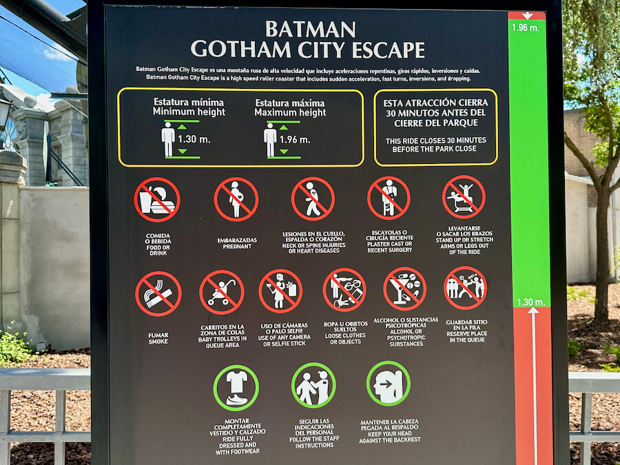 Alturas mínimas y restricciones de Batman Gotham City Escape en Parque Warner