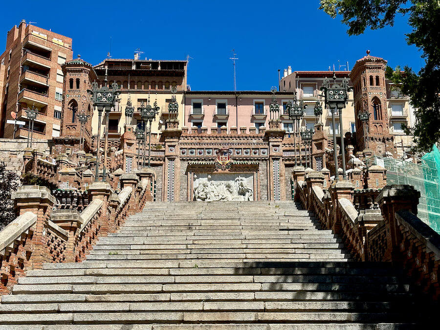 Escalinata del Óvalo de Teruel