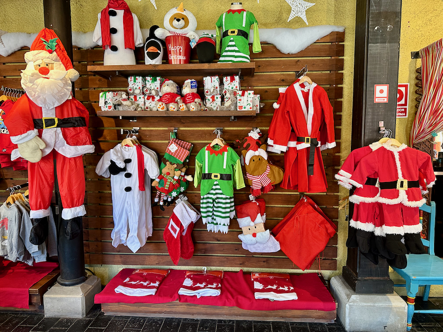 Productos de navidad en tiendas de PortAventura