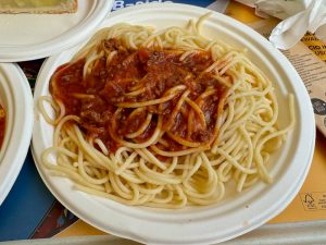Jeremias Food - Espaguetis con salsa boloñesa 2024